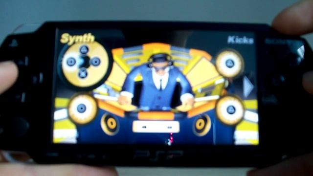 Beaterator PSP Gameplay- Live Play [hip-hop beat] смотреть онлайн