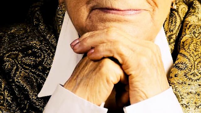 Пока муж был не дома, ей подкинули его внебрачную дочь, что она сотворила, шокировало… смотреть онлайн
