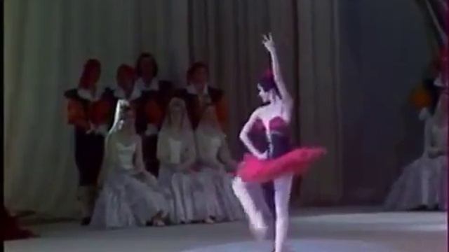 Nadezhda Pavlova  Kitri Variation  Act 3
