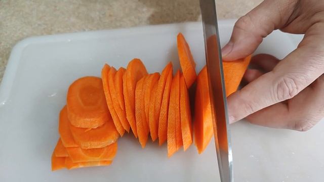 Зелёный суп со щавлем. Летний борщ с мясом. смотреть онлайн