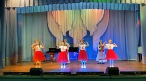 Ансамбль «ВЕРЕСЕНЬ» - «Я живу в России». #ПесниZаРодину
