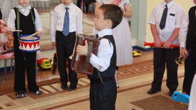 Выпускной утренник смотреть онлайн