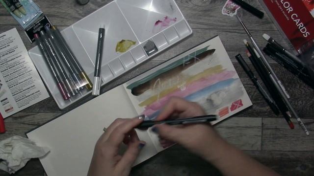 SketchBox Special Edition Holiday Box 2022 смотреть онлайн