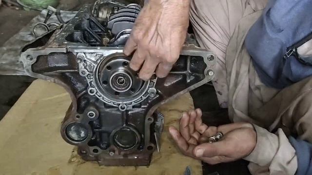 3y engine toyota repair || Rebuild Toyota 3y 4 cylinder engine repair in Pakistan смотреть онлайн