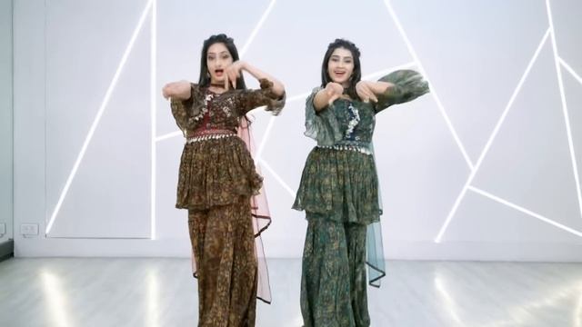 Laung laachi | Twirlwithjazz | bridesmaids смотреть онлайн