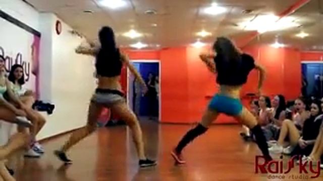 Супер танцовщицы смотреть онлайн