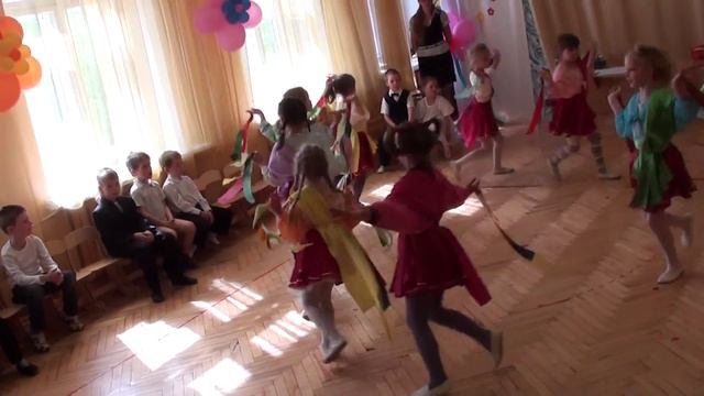 Индийский танец. смотреть онлайн