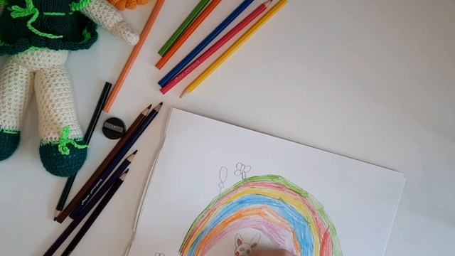 Рисую радугу цветными карандашами! I draw a rainbow with colored pencils! смотреть онлайн