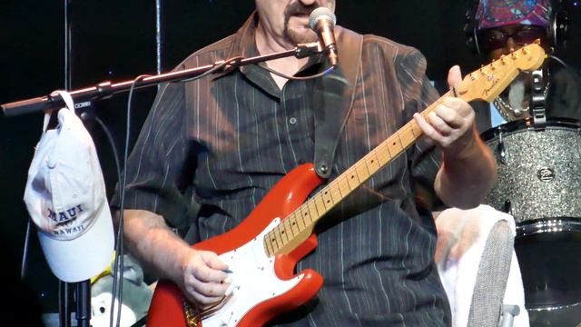 Dave Mason 2019-02-10 On The Blue Cruise Day 1 "Shouldn't Have Took More Than You Gave" смотреть онлайн