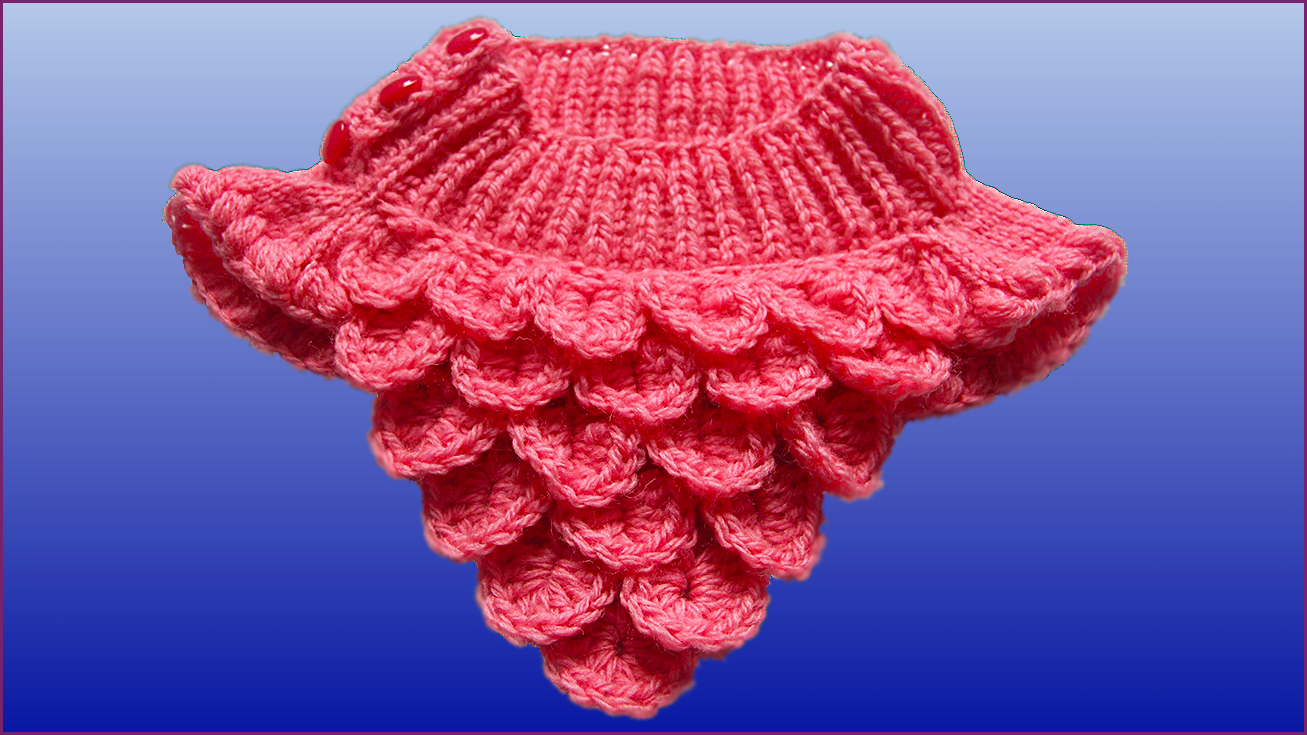 Детская манишка спицами. Вязание манишки узором чешуйки. Часть 1.