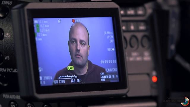 4_Canon EOS C100 Tutorial Series - Video Assist Features смотреть онлайн
