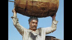 Полная сцена драки Луспекаева на баркасе . Из фильма «Белое солнце пустыни» 1969 г. №37