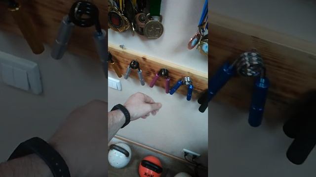 Обзор, закрытие эспандеров. EcoFit 90, Heavy Grip 68, Torneo 45, cоветские резиновые смотреть онлайн