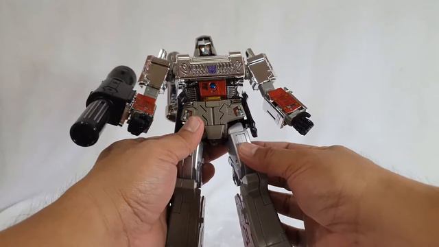 TRANSFORMERS MASTERPIECE MEGATRON MP36+