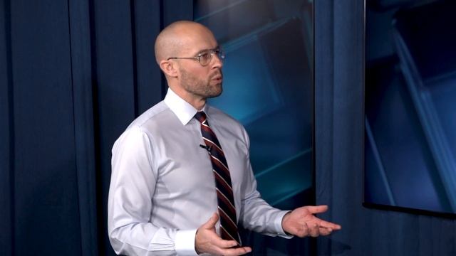 Volvo Cars strategichef Alexander Petrofski intervjuas av Nyhetsbyrån Direkt смотреть онлайн