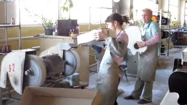 Guitar Factory Tour, Lviv, Urkraine