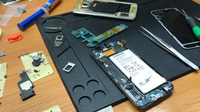 Samsung Galaxy S6 edge Утонул смотреть онлайн