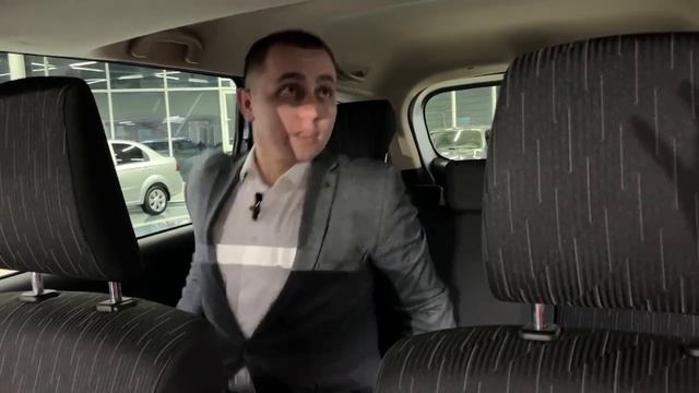 Познавательный обзор Сузуки Эртига