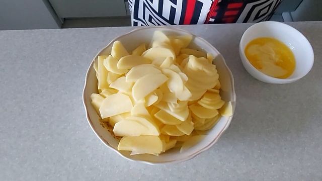 Картошка с мясом в духовке смотреть онлайн