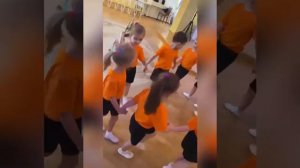 Русская народная игра «Платочек». Средняя группа 3