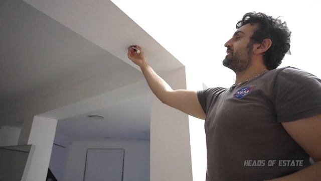 How to Change a 12v GU5.3 Light and Fixture | ZERO DAMAGE - Halogen or LED смотреть онлайн