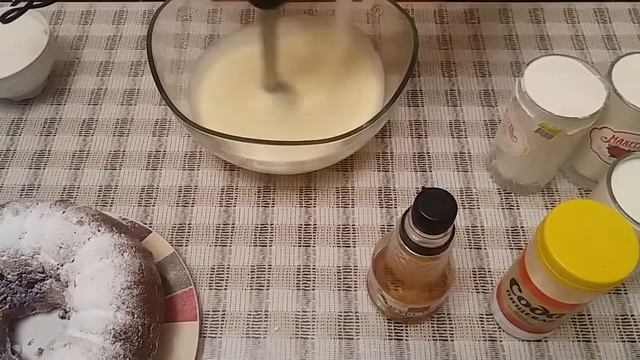 ГОТОВИМ С ЛЮБОВЬЮ! БИСКВИТНЫЙ МРАМОРНЫЙ КЕКС. ПЫШНЫЙ! МЯГКИЙ!! ВКУСНЫЙ! смотреть онлайн