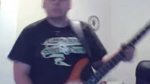 Spector Q4 Pro - I Saw Her Standing There - The Beatles смотреть онлайн