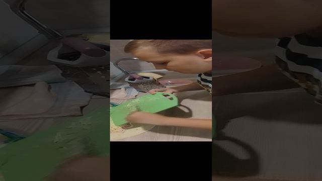 кесадия смотреть онлайн