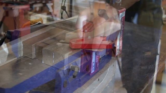 Торцевая разделочная доска с античным рисунком смотреть онлайн