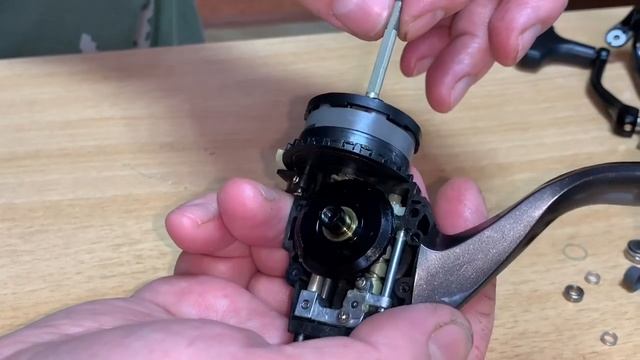 Катушка для дальнего заброса SHIMANO 13 AR-C AERO CI4+. Особенности обслуживания. Сравнение с TP 13 смотреть онлайн