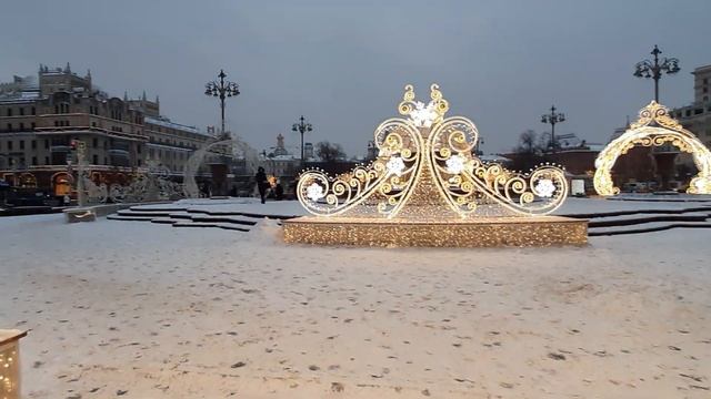 Christmas walking tour. Moscow, Big Theatre (ENG SUB) Прогулка. Новогодняя Москва, Большой театр. смотреть онлайн