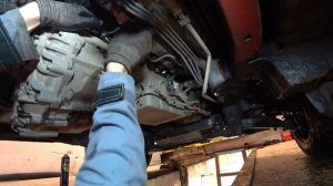 Замена раздатки Toyota Noah SR50