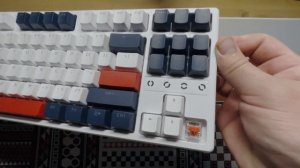 Механическая клавиатура Lyberti Wolf K87RGB