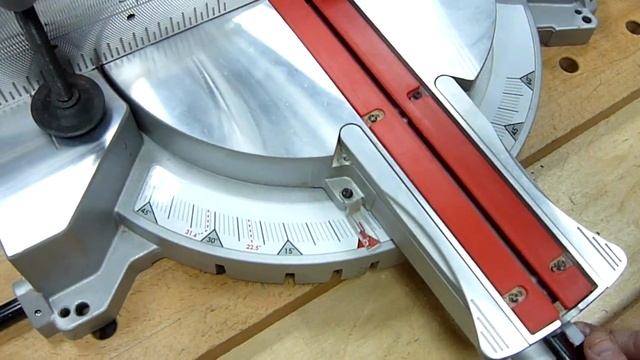 Felisatti SRF 305/1800, Пила торцовочная      /  P1110518 Xvid