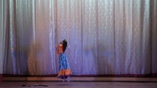 Студия "Восточные сказки". Алена Пищулина. Соло. Цыганский тьанец "Шатрица" смотреть онлайн