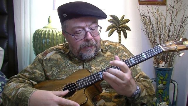 Willard Losinger Performs "La Grosse Bite à Dudule" with Baritone Ukulele Accompaniment смотреть онлайн
