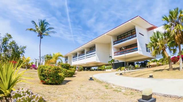 Sol Sirenas Coral -Varadero, Cuba смотреть онлайн