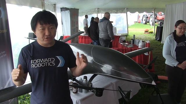 Forward Robotics' U7AG: a drone to spray large Canadian farms смотреть онлайн
