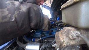 Как выкрутить обломок свечи из цилиндра