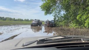 Танк 300 не пострадал🤔, в отличии от других😯. Тяжко всем💪👍. #грязь #танк #нива #уаз #оффроад