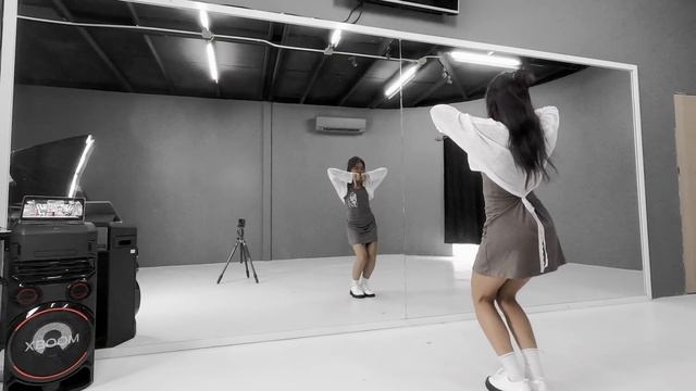 TWICE ‘Talk That Talk’ Dance Tutorial By Nisha