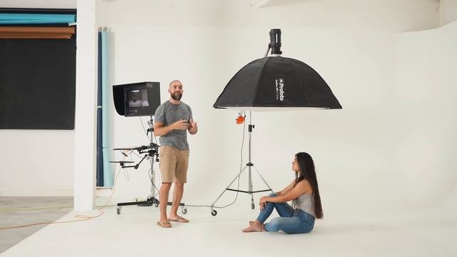 Cómo ilumina Peter Coulson смотреть онлайн