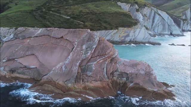 Zumaia Flysch (UNESCO), Basque country / Drone Spain / Parrot Anafi cinematic 4K смотреть онлайн