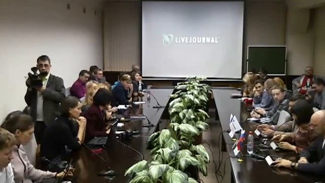 Школа ЖЖ в Ижевске. Запись видеотрансляции. Камера №1 смотреть онлайн