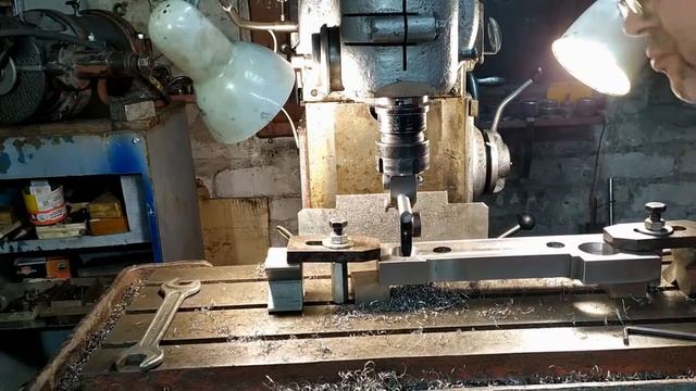 Механический зуборез на базе фрез.станка679 и УДГ-200. Part-2 (Gear cutter from a milling machine). смотреть онлайн