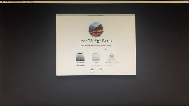 High Sierra 10.13.3 Hackintosh Update With Clover | i7-8700K CPU Tutorial смотреть онлайн