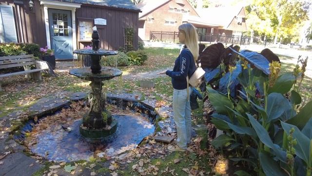 Почему Оквилл- лучший город провинции Онтарио? Как живут богатые канадцы? смотреть онлайн