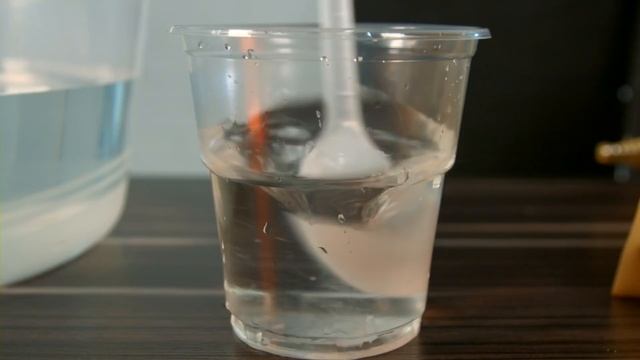 Как вывести пятно от чернил шариковой ручки? Как убрать пятна от ручки на одежде? смотреть онлайн