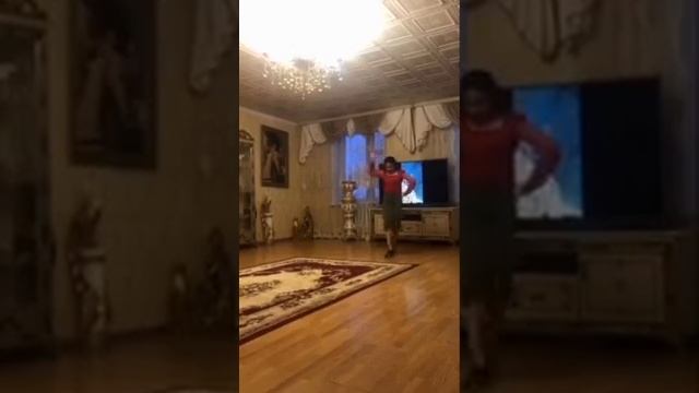 цыганочка танцует ??? смотреть онлайн