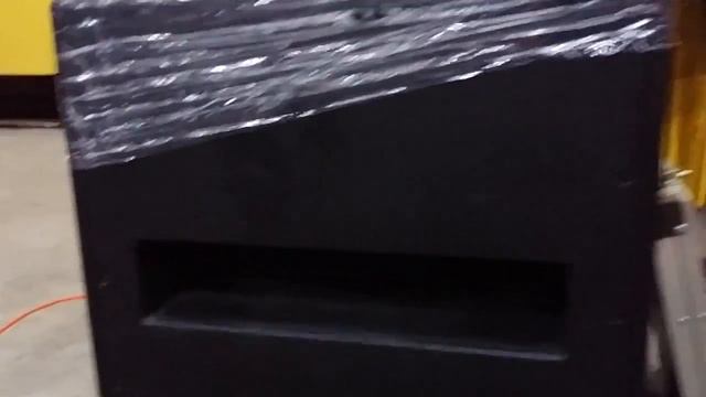 Turbosound Milan M15B VS Electro-voice ZXA1-Sub ( 1 ) смотреть онлайн